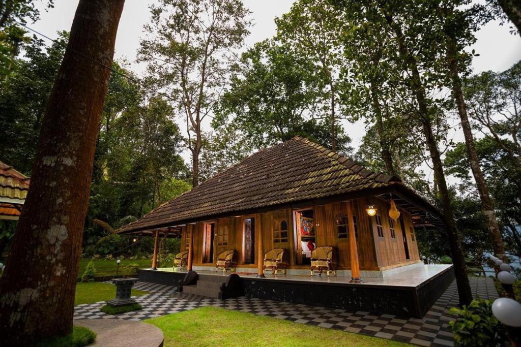 Traditional Kerala Villa Munnar Exterior foto